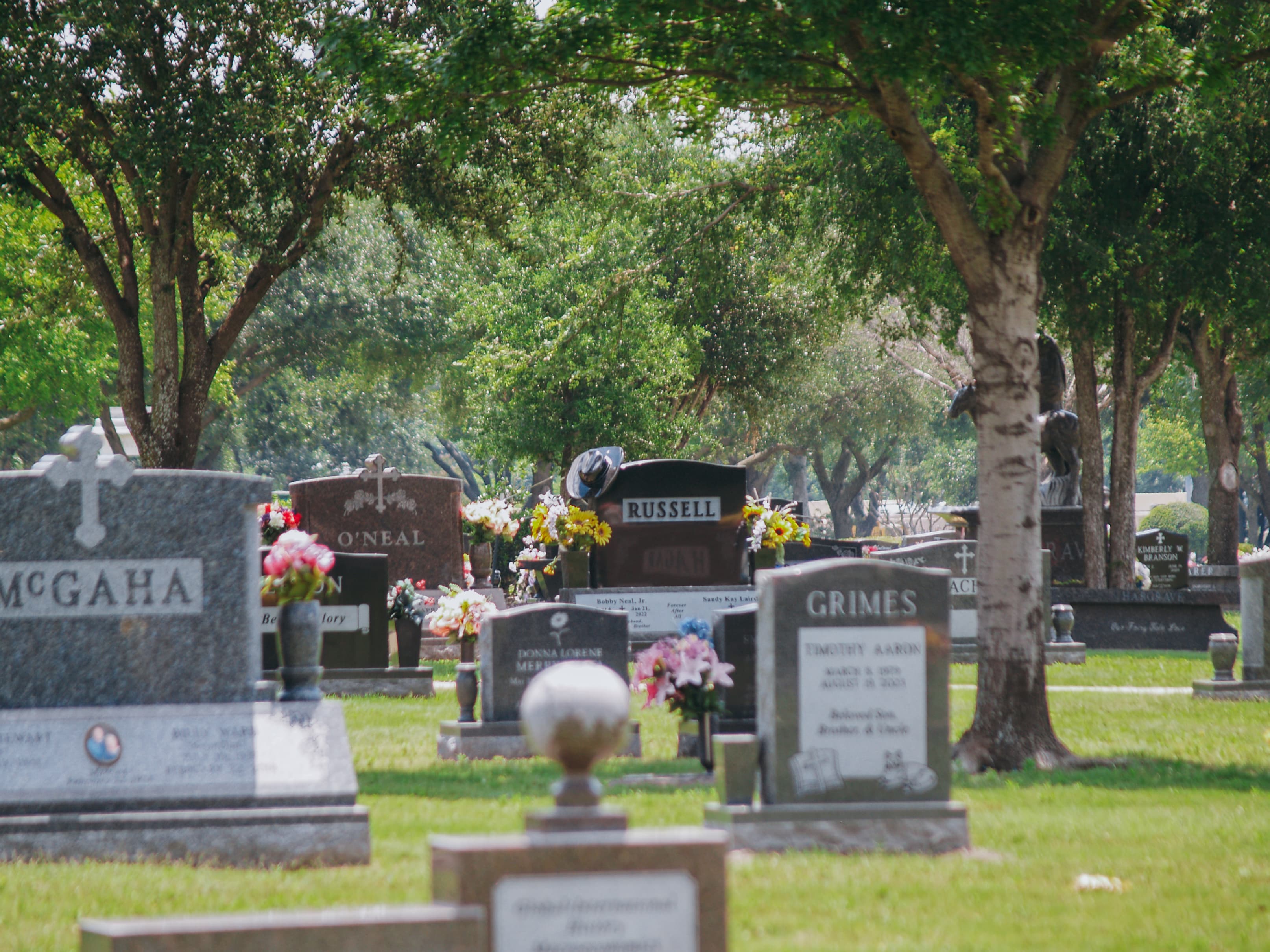 Nature Stone Cremation Memorial