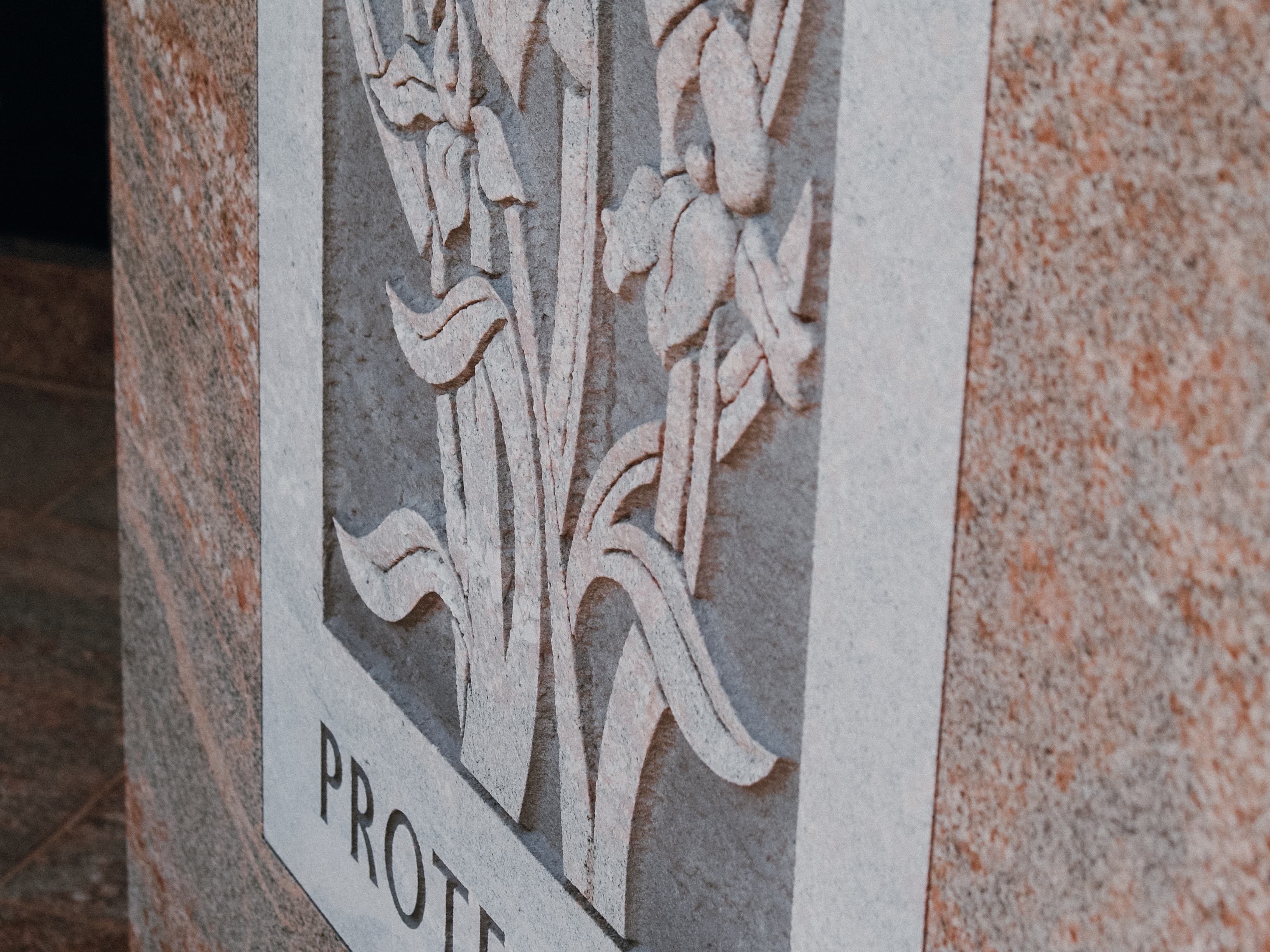 Bronze Accent Flat Marker